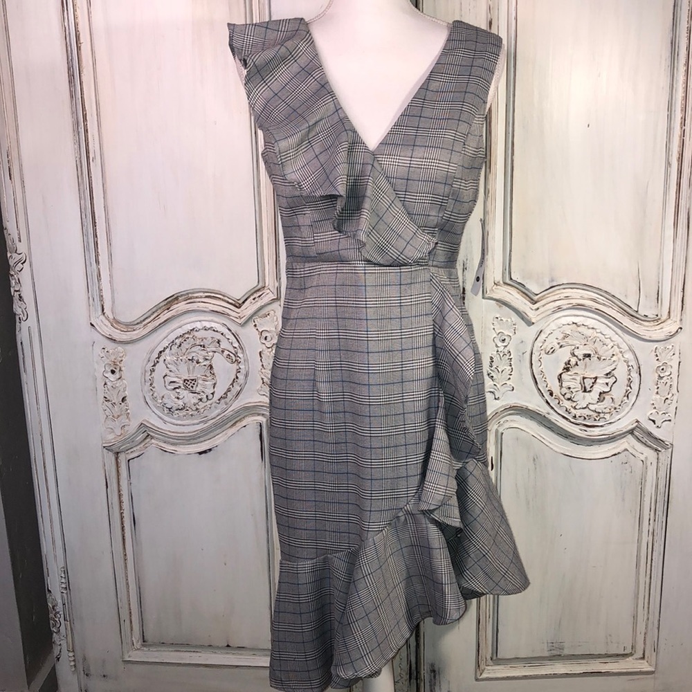 NWT Aqua Sleeveless Plaid Ruffle Hem Faux Wrap Dress S